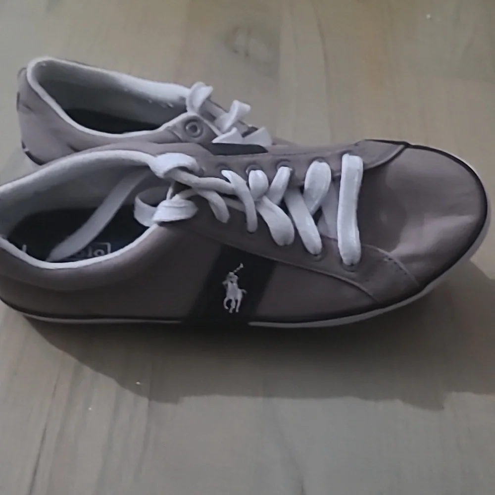 Polo Canvas Sneakers - Picture 2 of 5